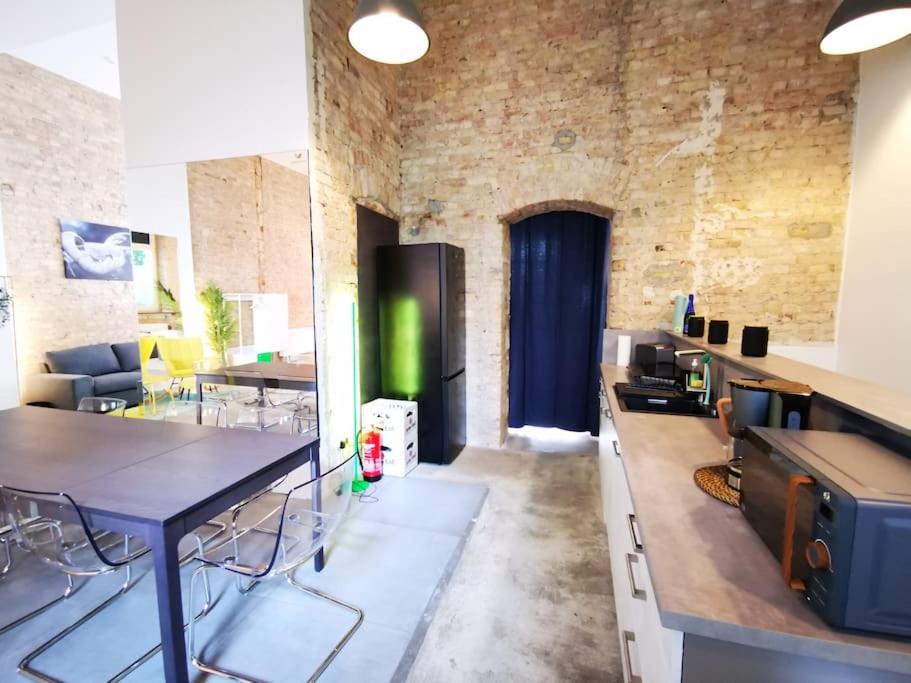Sc 00 Loft By Rockchair L Superhost Status L Unique & Style Loft 205 Sqm 2 Floors Tablefootball Tabletennis 3 Bathrooms Boxspringbeds Welcomes You! Appartement